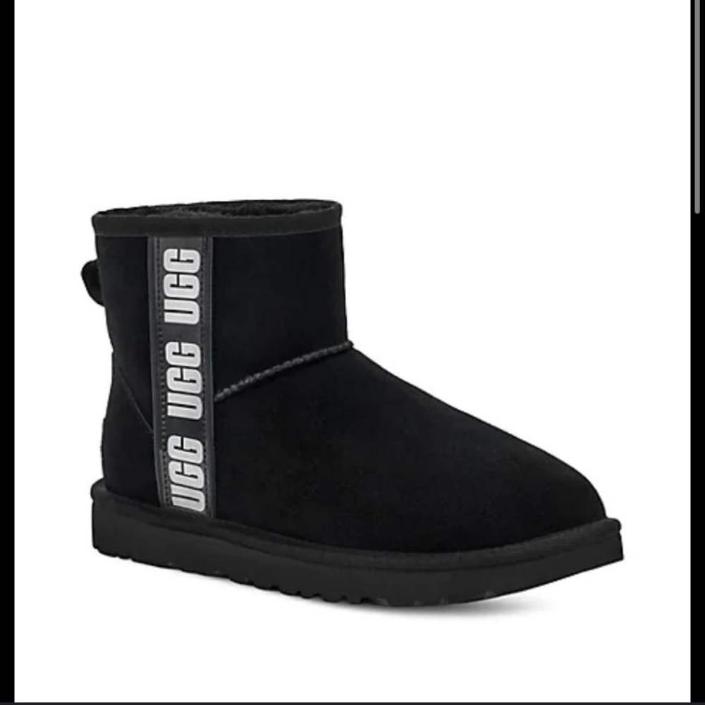 UGG Classic Mini Logo Women's Boots